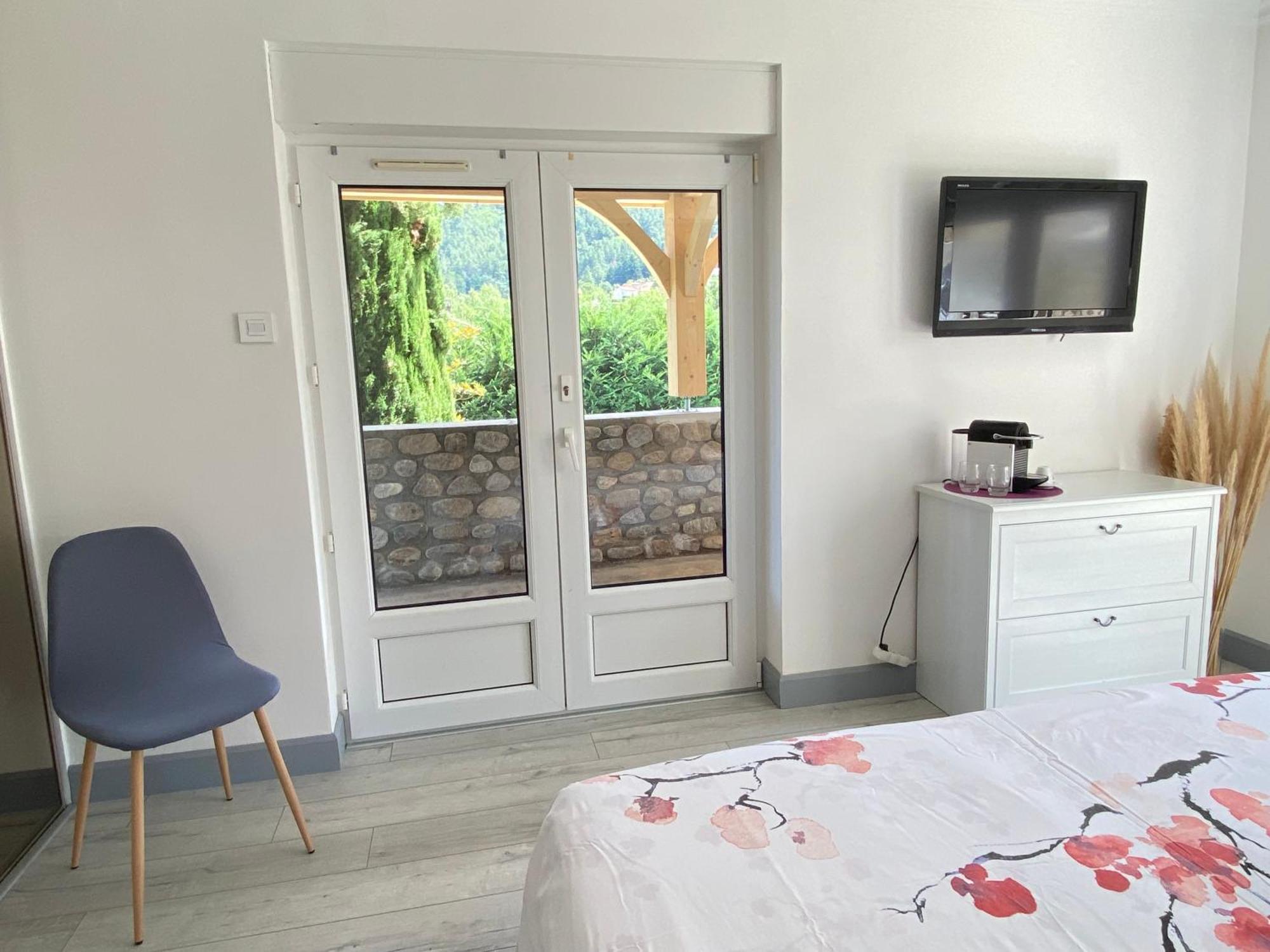 Bed and Breakfast Domaine Les Buis à Saint-Fortunat-sur-Eyrieux Extérieur photo